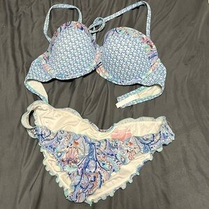 Victoria’s Secret bikini